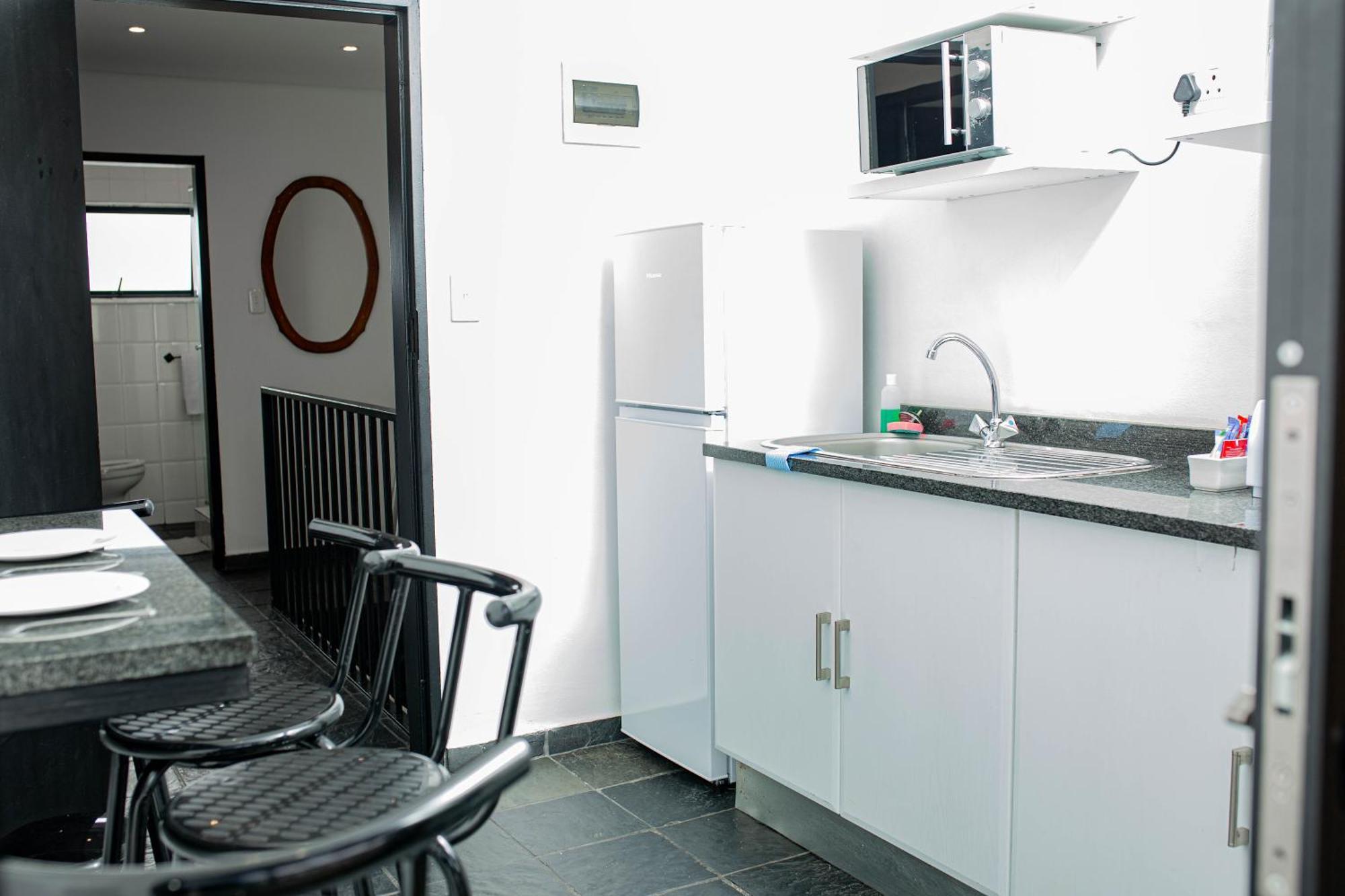 Vetho 1 Apartments Or Tambo Airport Johannesburg Exterior photo